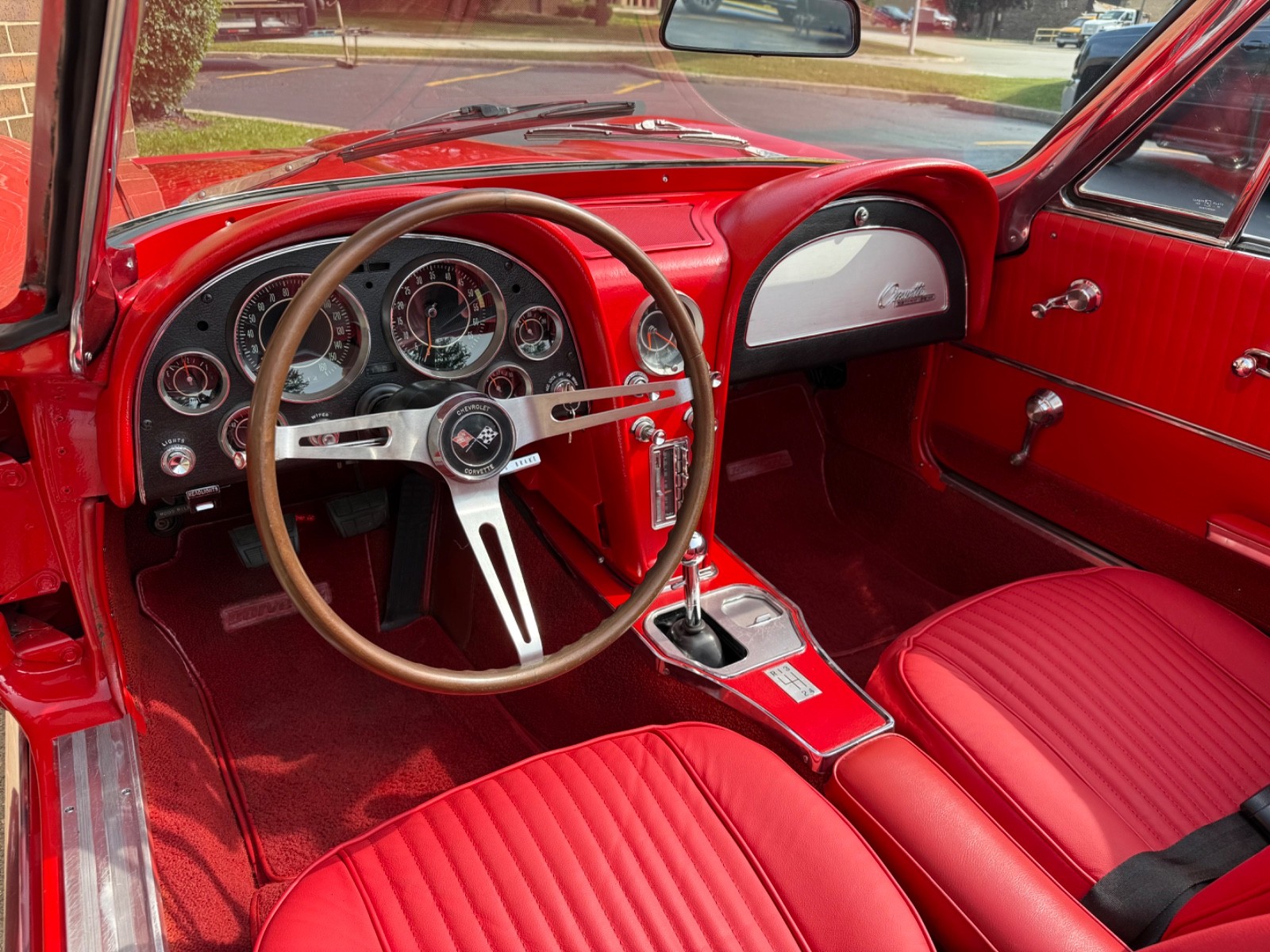 Chevrolet-Corvette-1964-Convertible-22