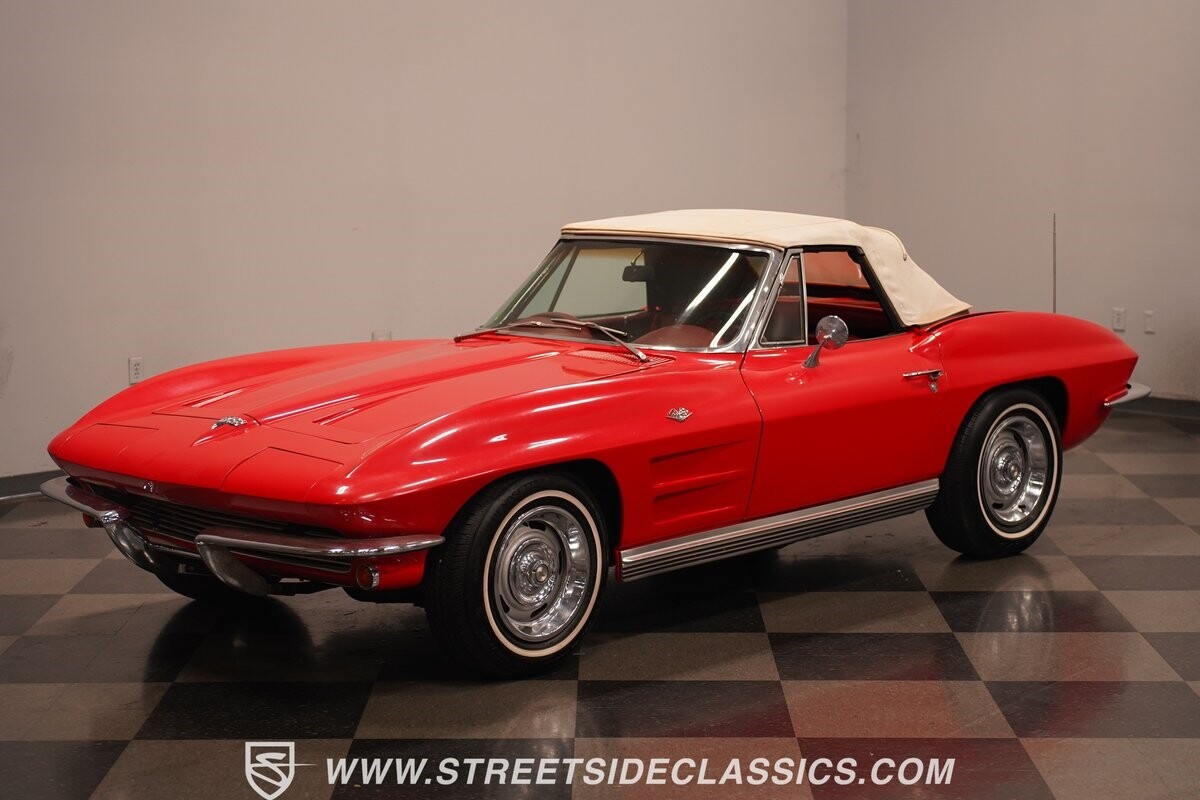 Chevrolet-Corvette-1964-Convertible-23