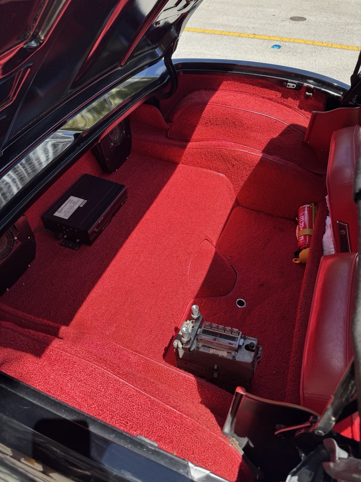 Chevrolet-Corvette-1964-Convertible-24