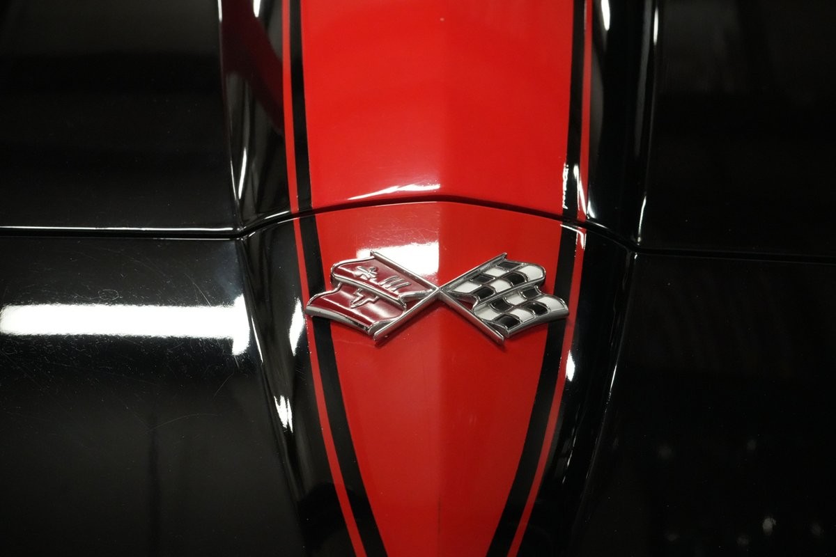 Chevrolet-Corvette-1964-Convertible-28