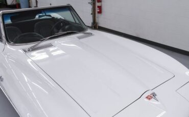 Chevrolet-Corvette-1964-Convertible-29