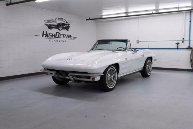 Chevrolet-Corvette-1964-Convertible-3