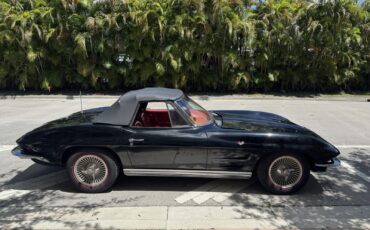 Chevrolet-Corvette-1964-Convertible-3