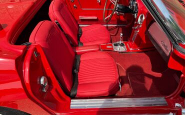 Chevrolet-Corvette-1964-Convertible-32