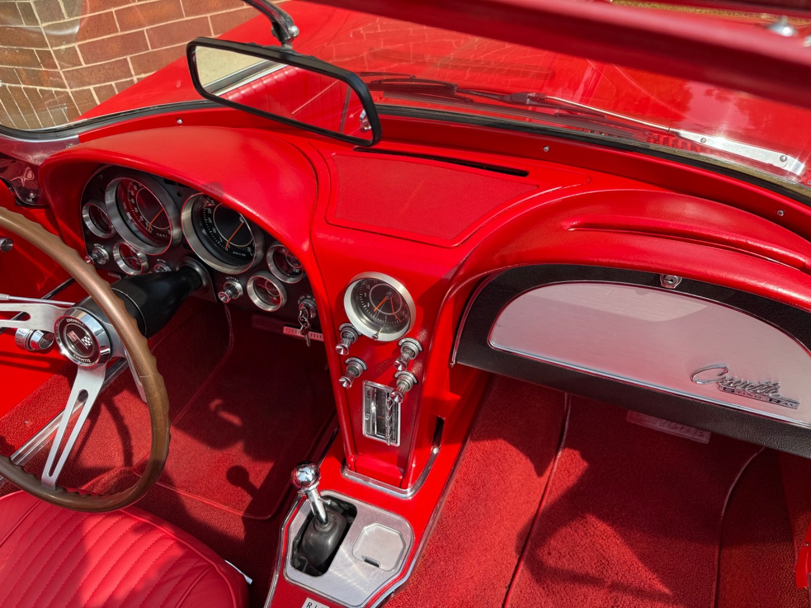 Chevrolet-Corvette-1964-Convertible-34
