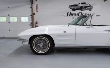 Chevrolet-Corvette-1964-Convertible-34