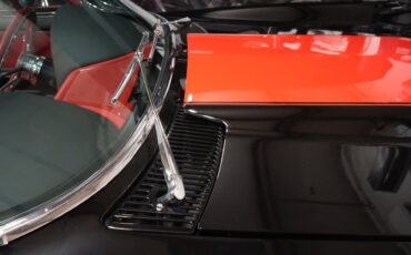 Chevrolet-Corvette-1964-Convertible-36