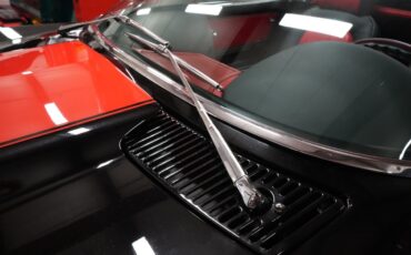 Chevrolet-Corvette-1964-Convertible-37