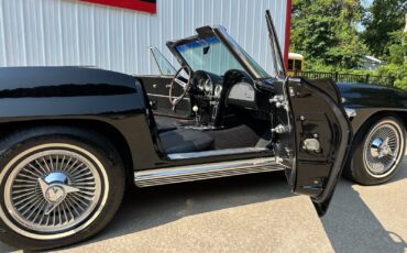 Chevrolet-Corvette-1964-Convertible-37