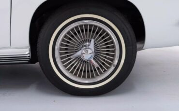 Chevrolet-Corvette-1964-Convertible-37