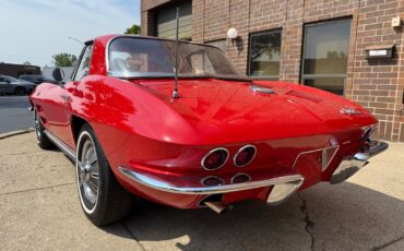 Chevrolet-Corvette-1964-Convertible-4