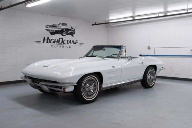 Chevrolet-Corvette-1964-Convertible-4