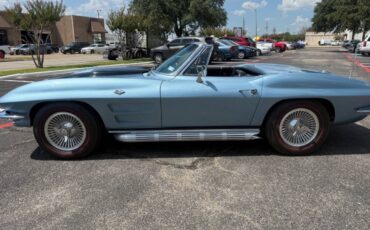Chevrolet-Corvette-1964-Convertible-4