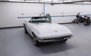 Chevrolet-Corvette-1964-Convertible-6