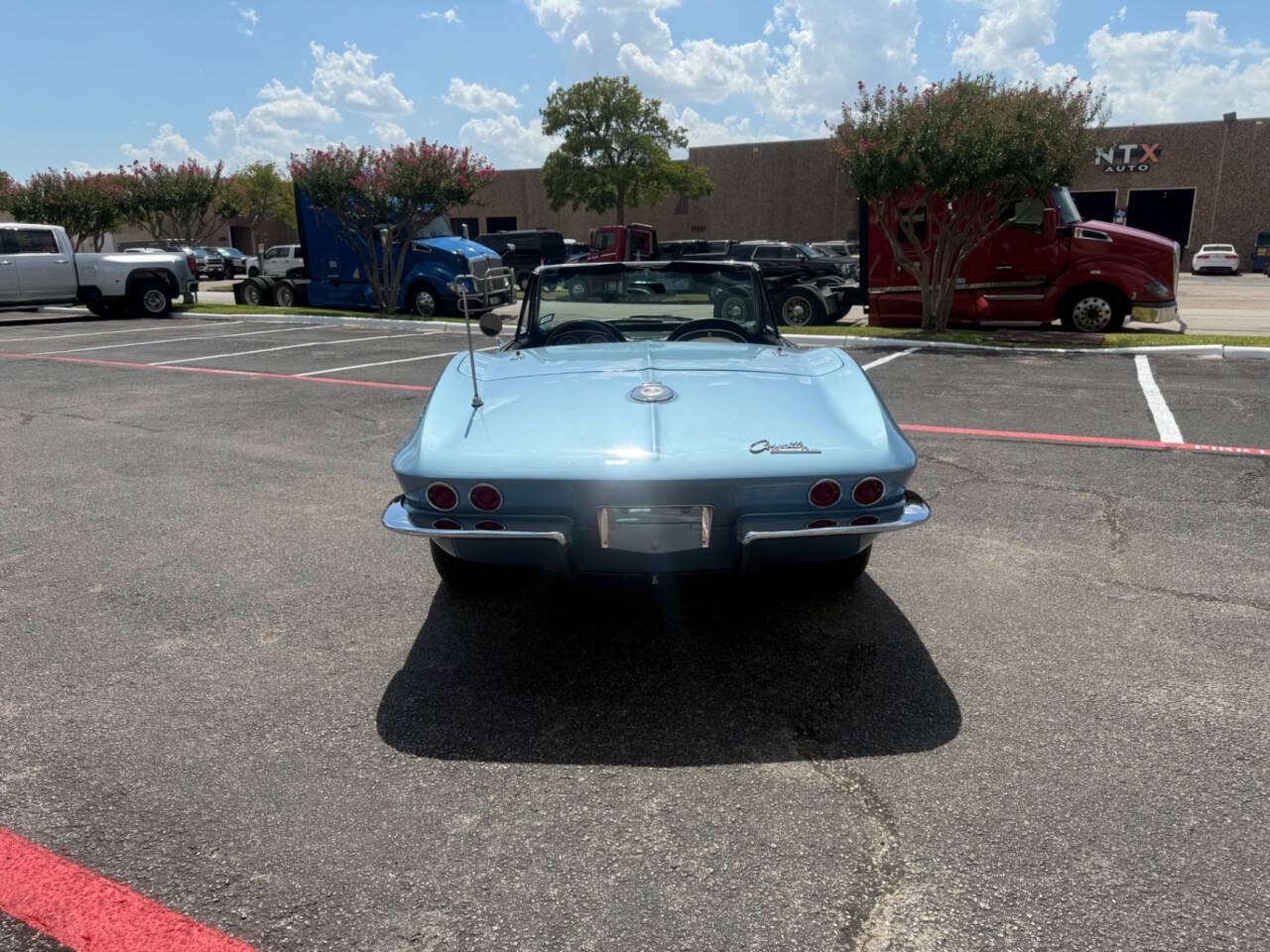 Chevrolet-Corvette-1964-Convertible-6