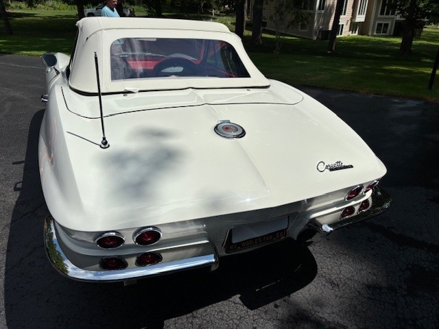 Chevrolet-Corvette-1964-Convertible-7