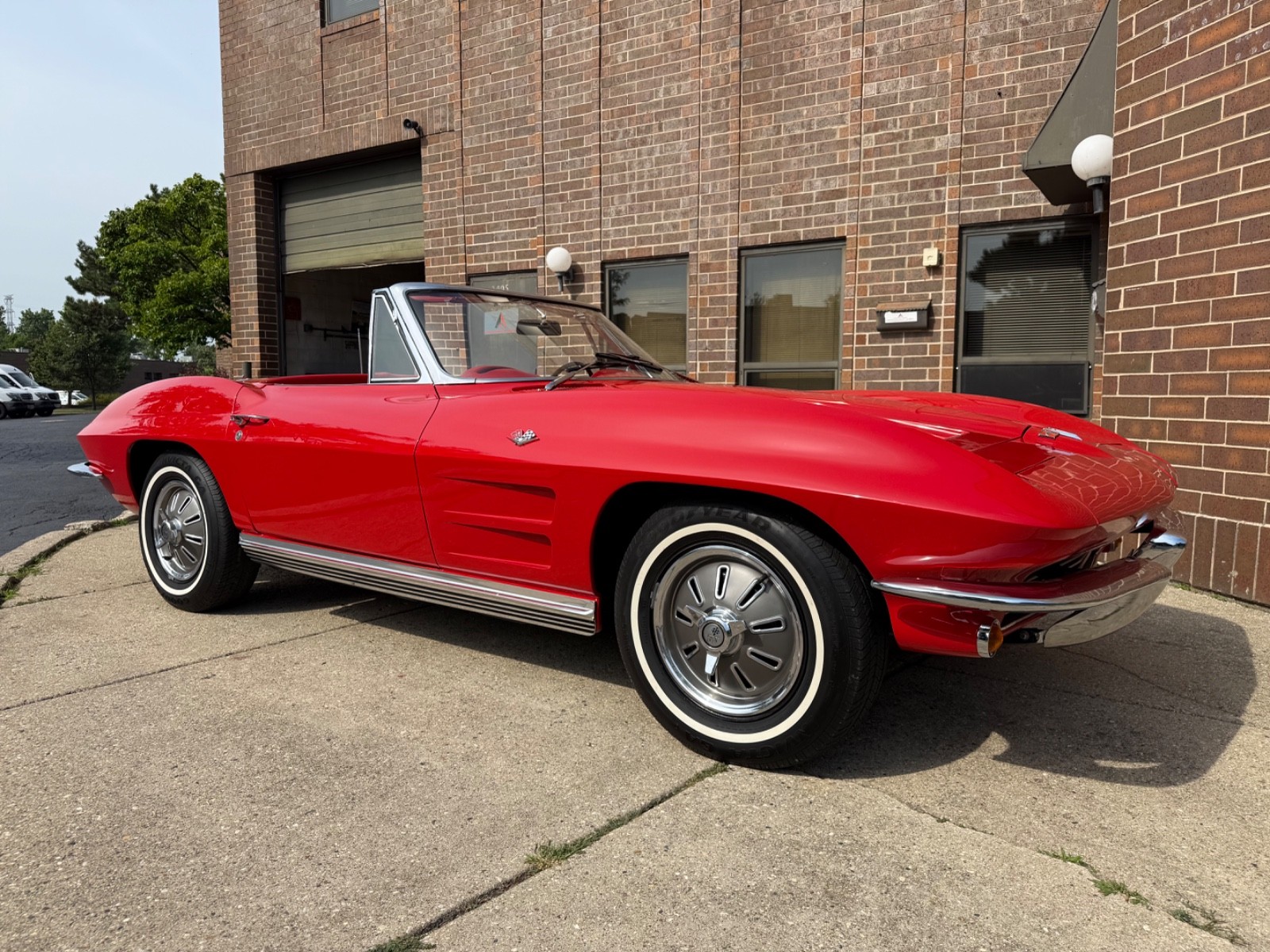 Chevrolet-Corvette-1964-Convertible-7
