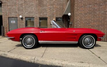 Chevrolet-Corvette-1964-Convertible-8