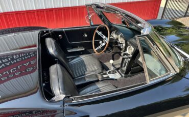 Chevrolet-Corvette-1964-Convertible-8