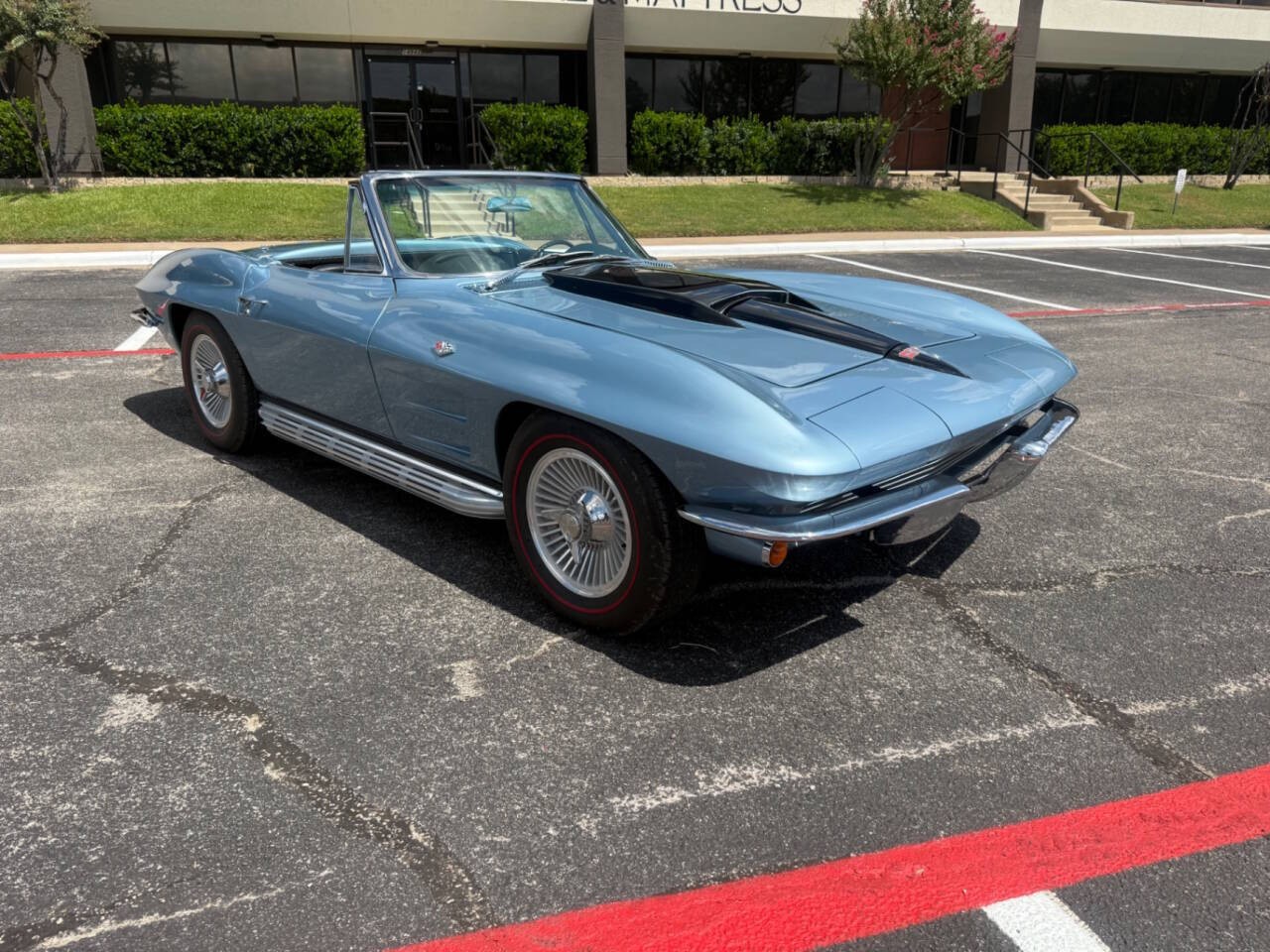 Chevrolet-Corvette-1964-Convertible-9