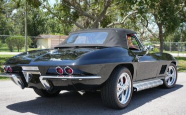 Chevrolet-Corvette-1964-Convertible-9