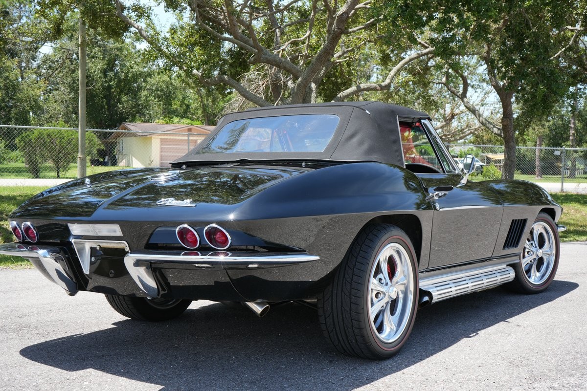 Chevrolet-Corvette-1964-Convertible-9