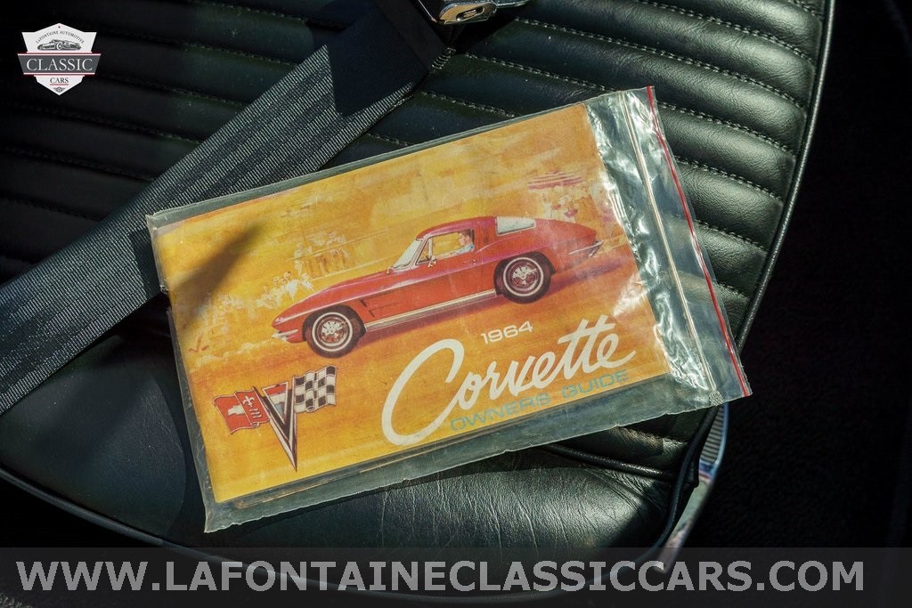 Chevrolet-Corvette-1964-Convertible-9