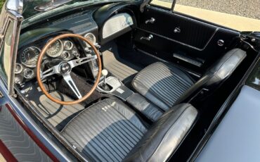 Chevrolet-Corvette-1964-Convertible-9