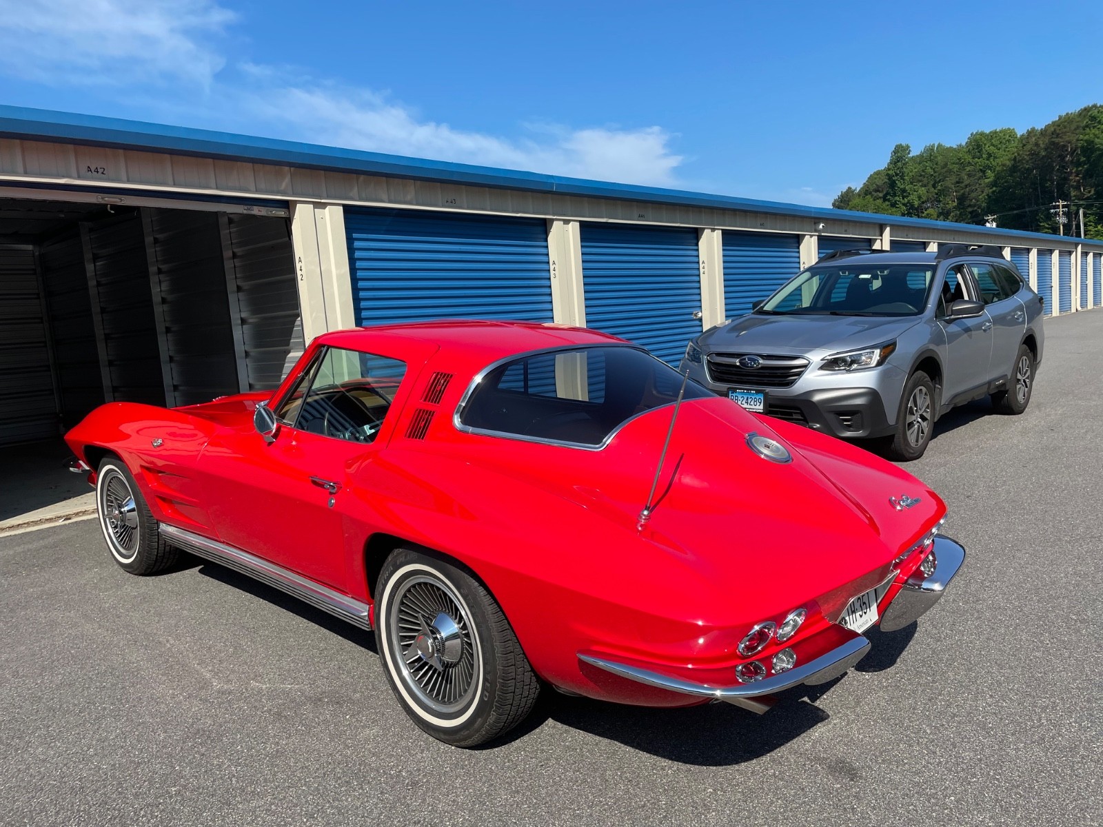 Chevrolet-Corvette-1964-Coupe-1