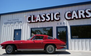 Chevrolet-Corvette-1964-Coupe-1