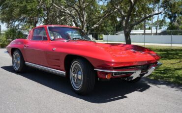 Chevrolet-Corvette-1964-Coupe-10