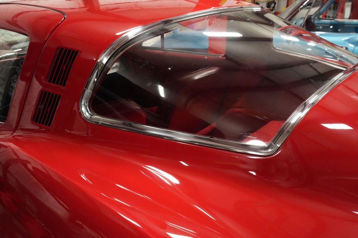 Chevrolet-Corvette-1964-Coupe-15