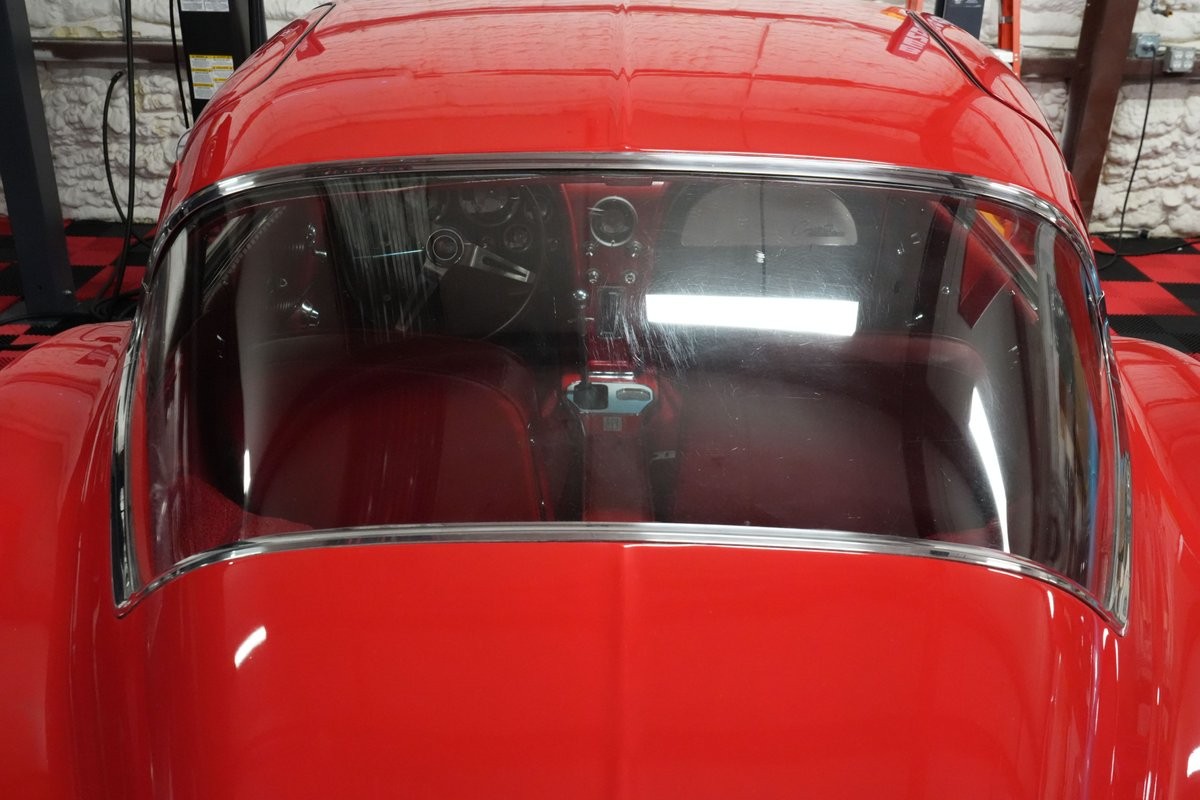 Chevrolet-Corvette-1964-Coupe-16