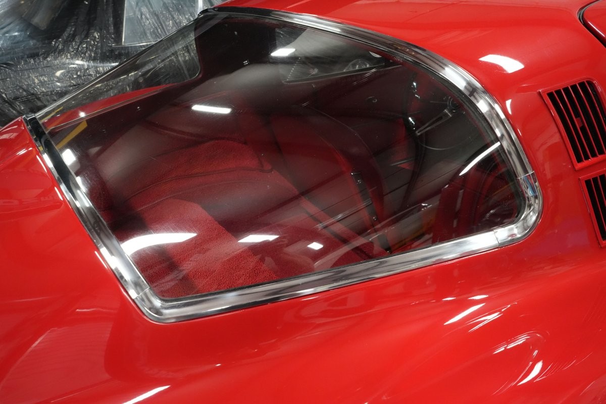 Chevrolet-Corvette-1964-Coupe-19