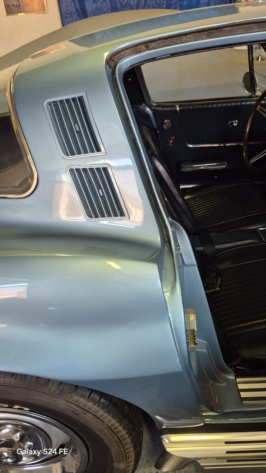 Chevrolet-Corvette-1964-Coupe-27