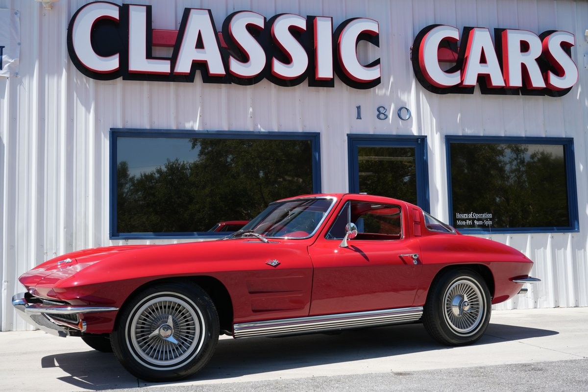Chevrolet-Corvette-1964-Coupe