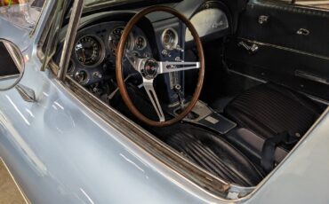 Chevrolet-Corvette-1964-Coupe-3