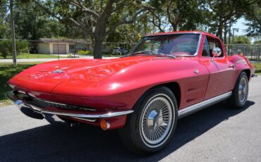Chevrolet-Corvette-1964-Coupe-3