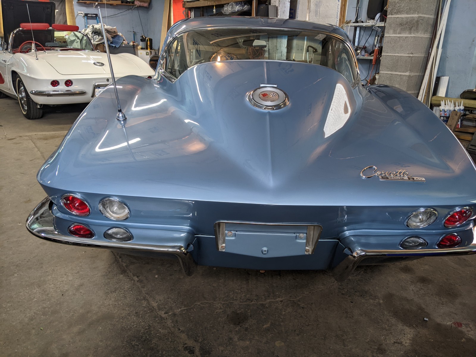Chevrolet-Corvette-1964-Coupe-5