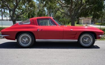 Chevrolet-Corvette-1964-Coupe-5