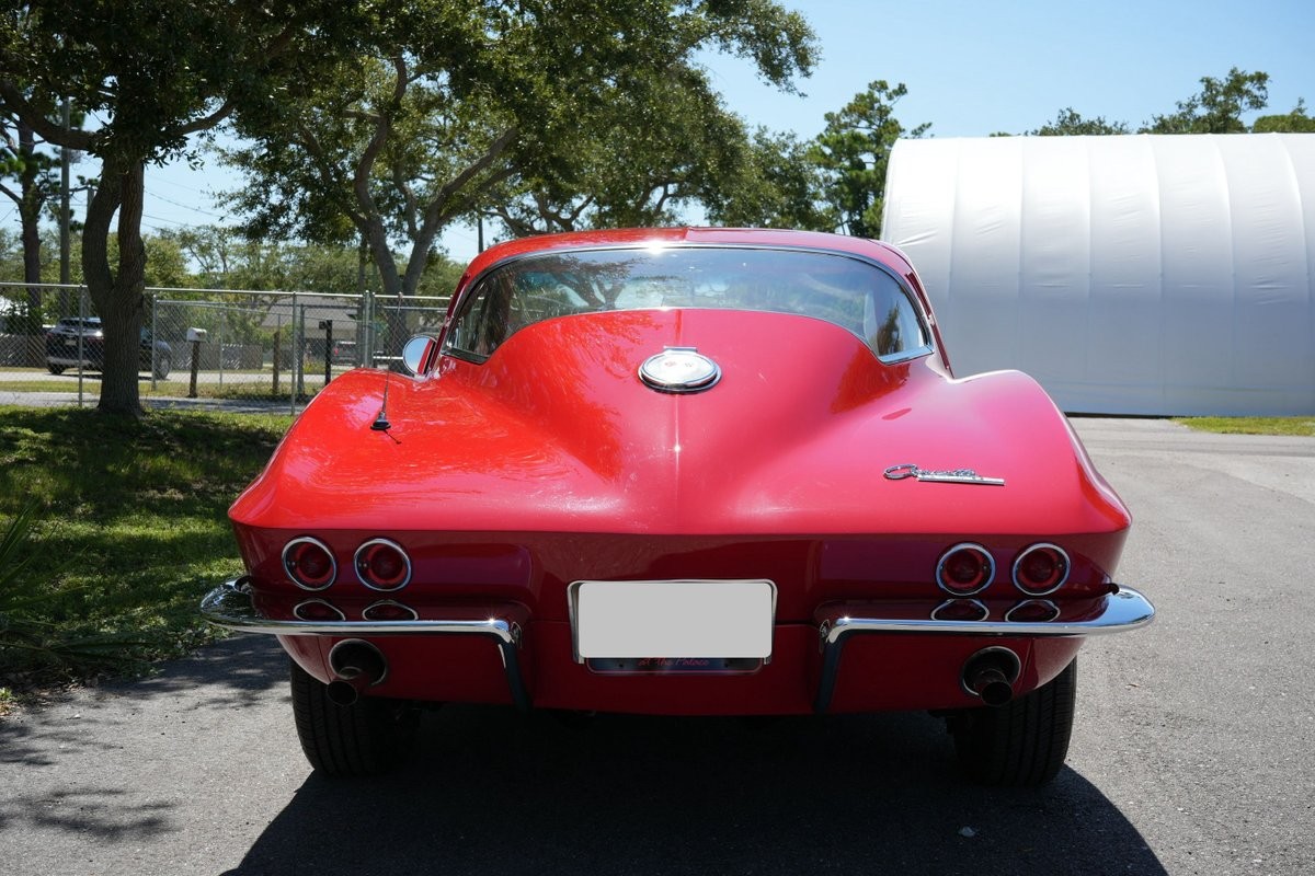 Chevrolet-Corvette-1964-Coupe-7