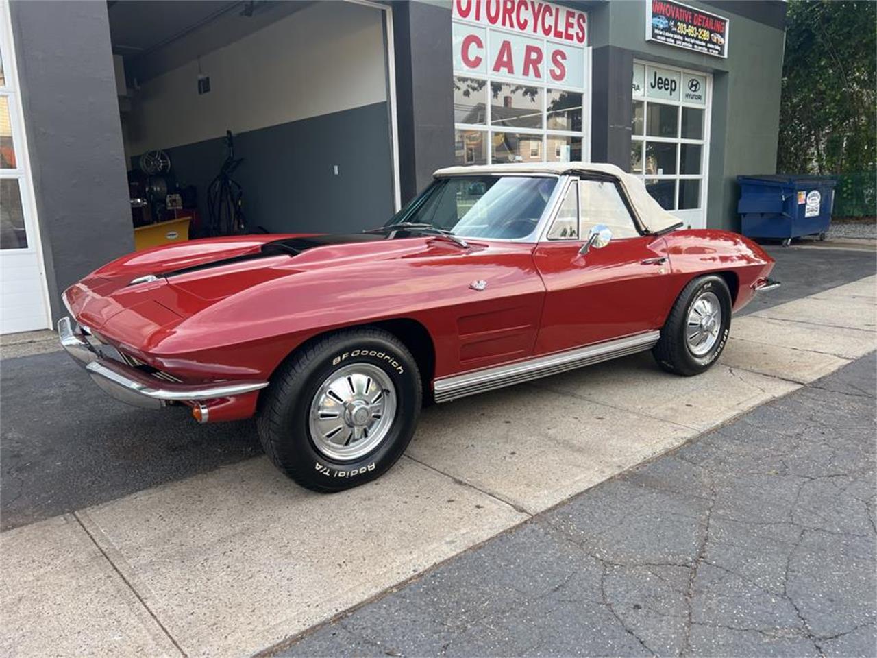 Chevrolet-Corvette-1964-Red-Black-14