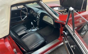 Chevrolet-Corvette-1964-Red-Black-19