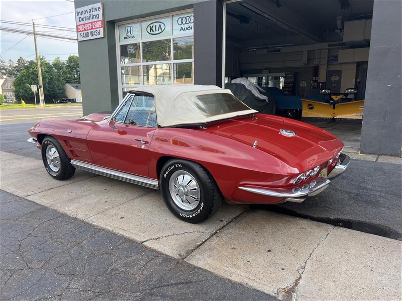 Chevrolet-Corvette-1964-Red-Black-24