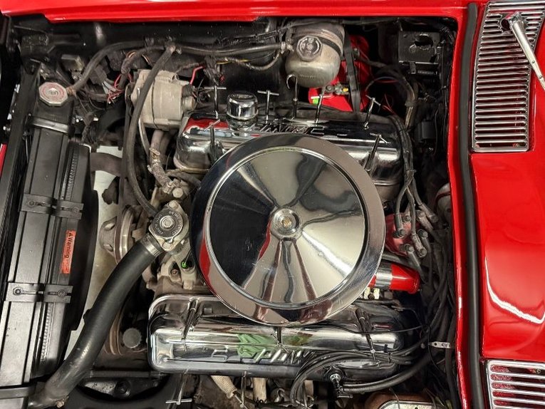 Chevrolet-Corvette-1964-Red-Cream-17