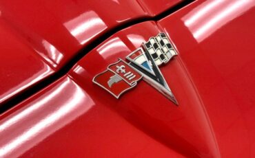 Chevrolet-Corvette-1964-Riverside-Red-Black-12