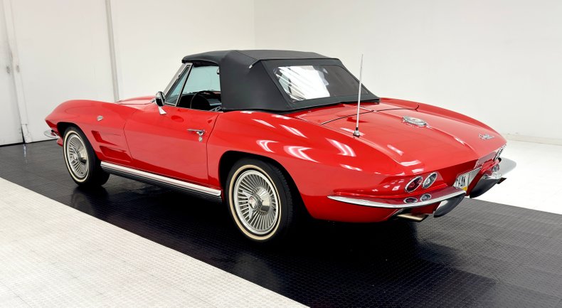 Chevrolet-Corvette-1964-Riverside-Red-Black-5