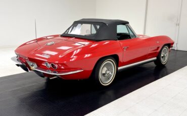 Chevrolet-Corvette-1964-Riverside-Red-Black-8