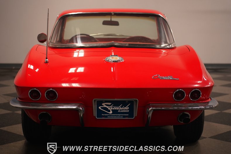 Chevrolet-Corvette-1964-Riverside-Red-Red-25