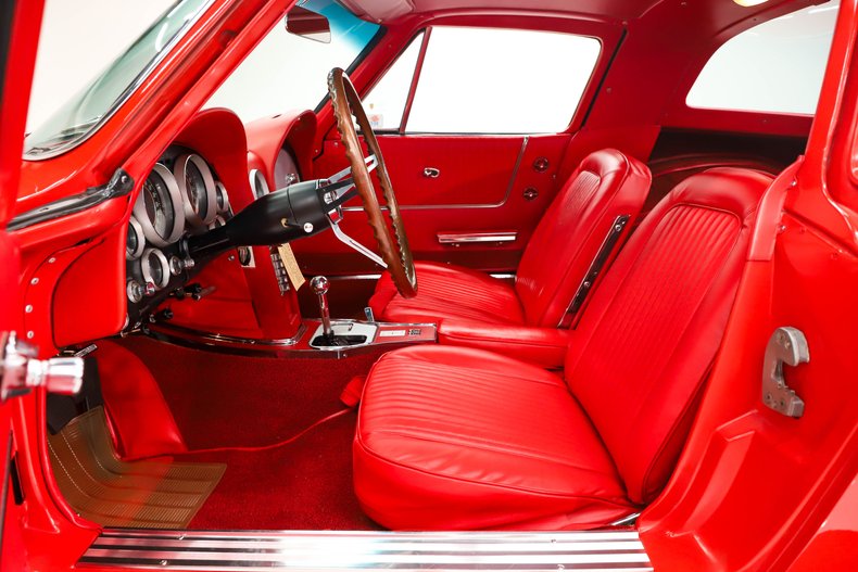 Chevrolet-Corvette-1964-Riverside-Red-Red-29